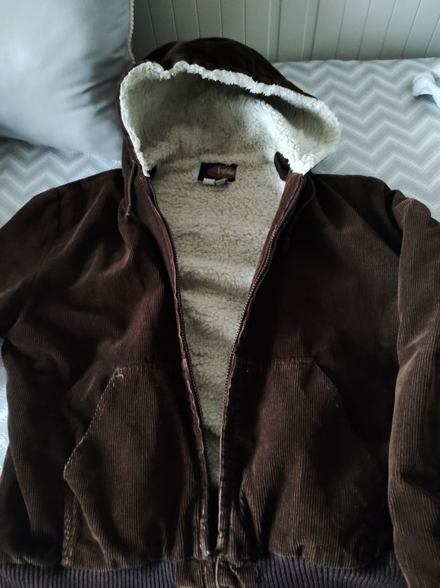 Cazadora  de pana y borreguito por dentro