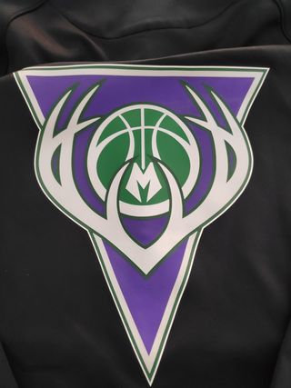Chaqueta Nike NBA - Milwaukee Bucks