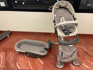 Silla y capazo STOKKE con accesorios