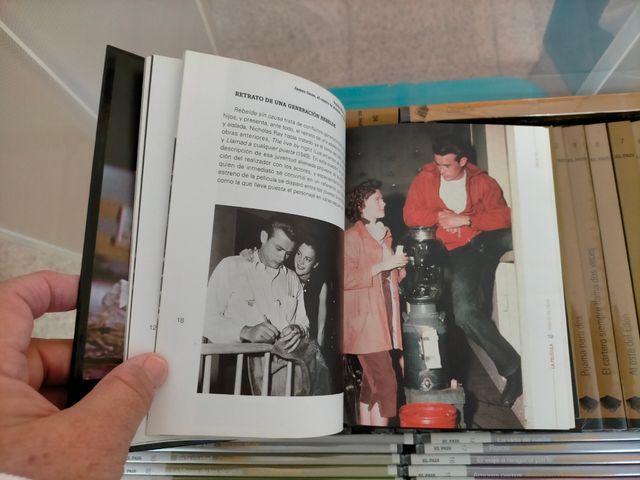 35 DVDs Peliculas/ Libros