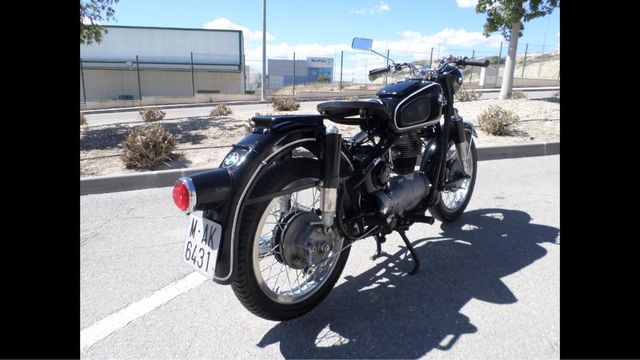 BMW R27