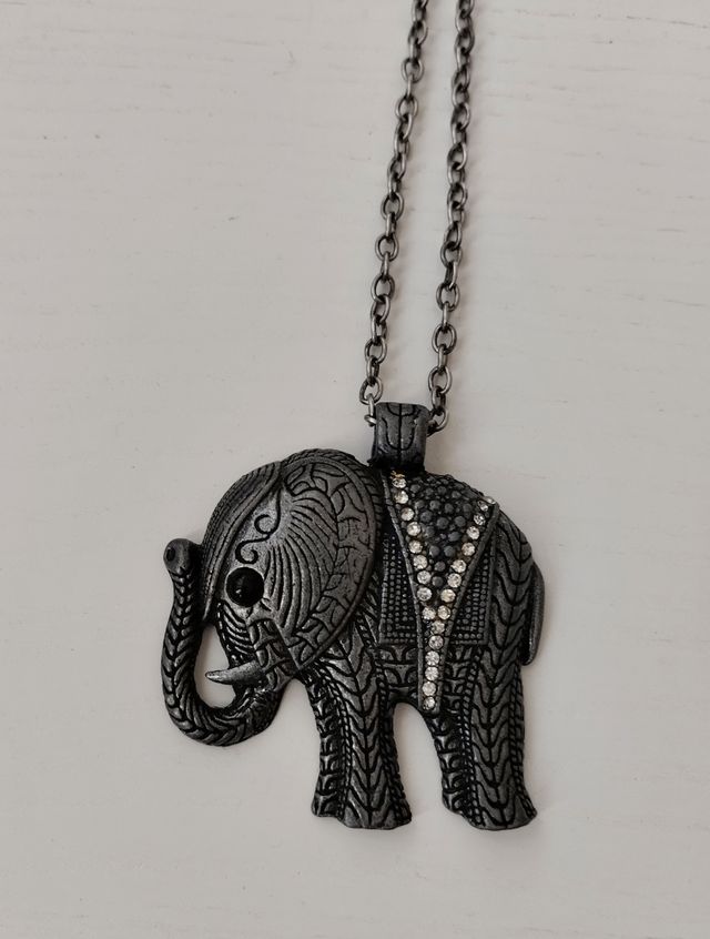 Ciondolo a forma di elefante