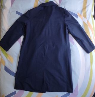 Gabardina. Chaqueta larga. Abrigo.