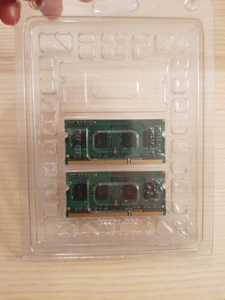 Memoria RAM Micron MT8JTF25664HZ-1G6M1 2*2Gb DDR3