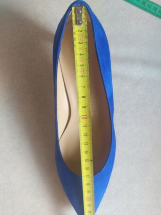 Zapatos de ante azul klein