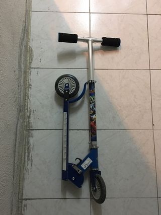 Patinete monopatín AVENGERS