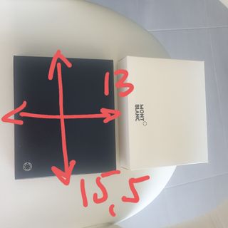 Tarjetero metálico. Montblanc.  Nuevo