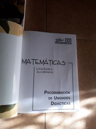(T) Temario oposiciones matematicas