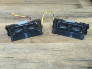 ALTAVOCES DE TV UE32J4000AW