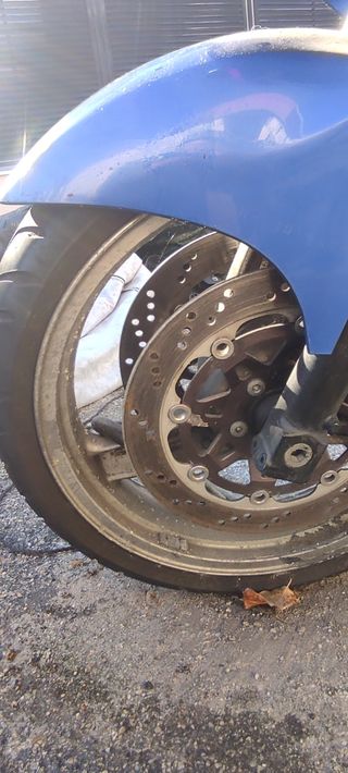 MOTO KAWASAKI ZZR 600