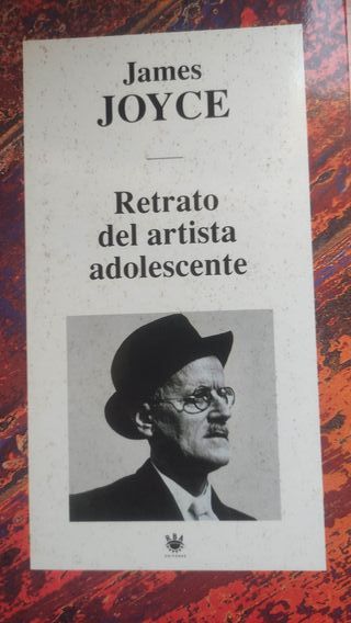 Libro "Retrato del artista adolescente"James Joyce