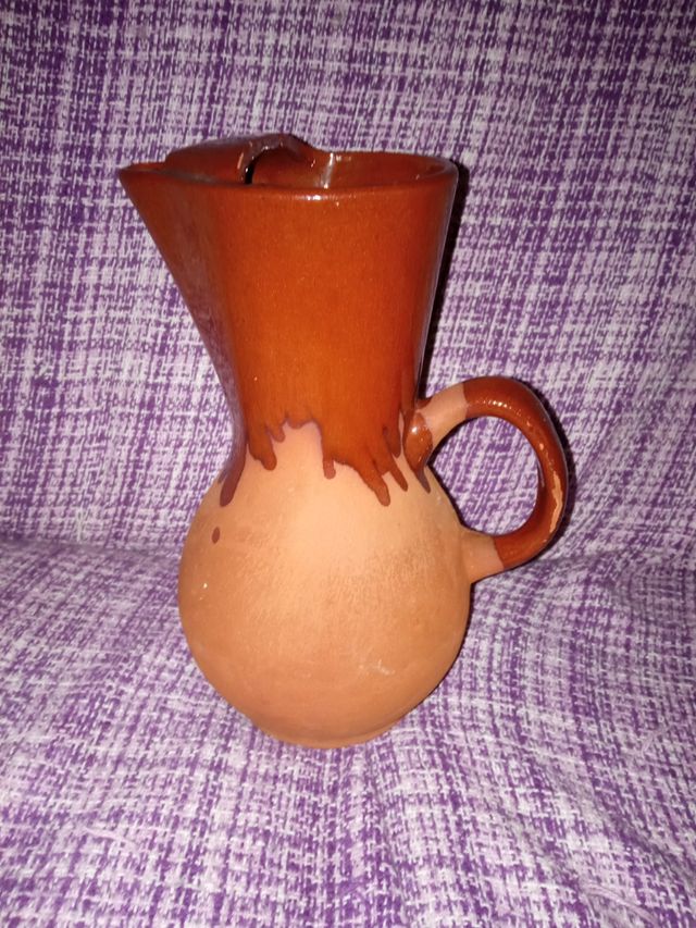 jarra de barro nueva