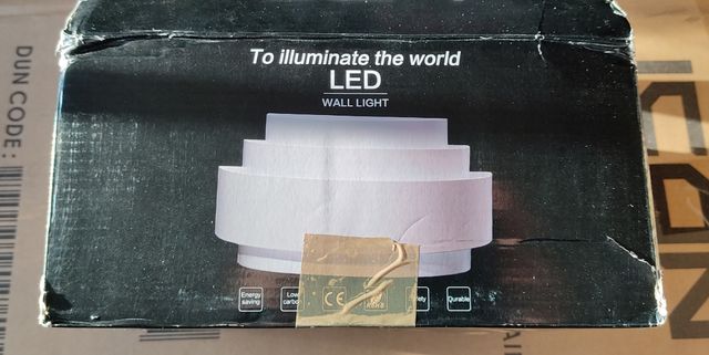 luminaria LED pasillo