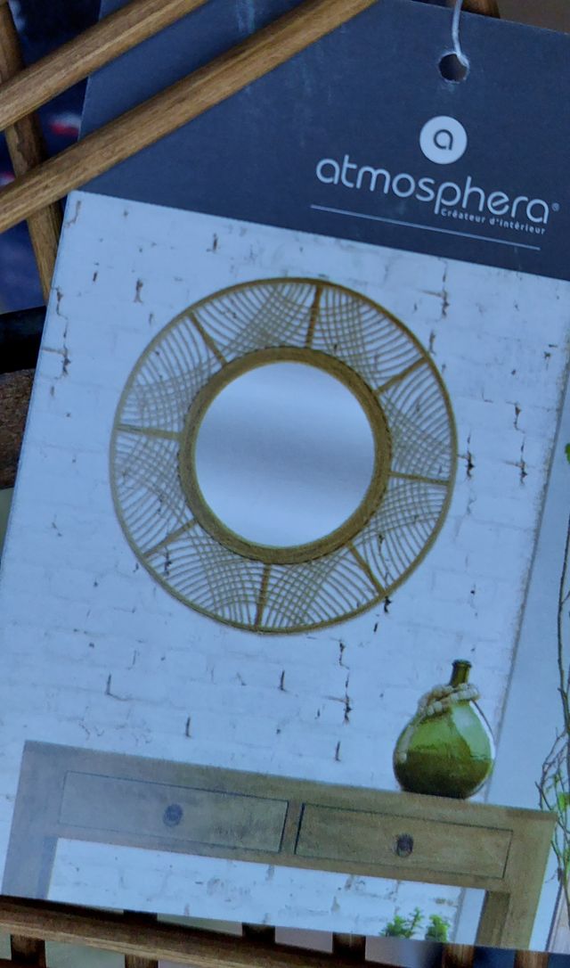 Espejo cilindrico con marco de fibras naturales