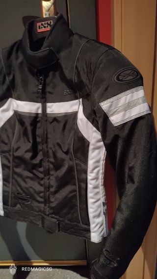 Chaqueta mujer para moto 