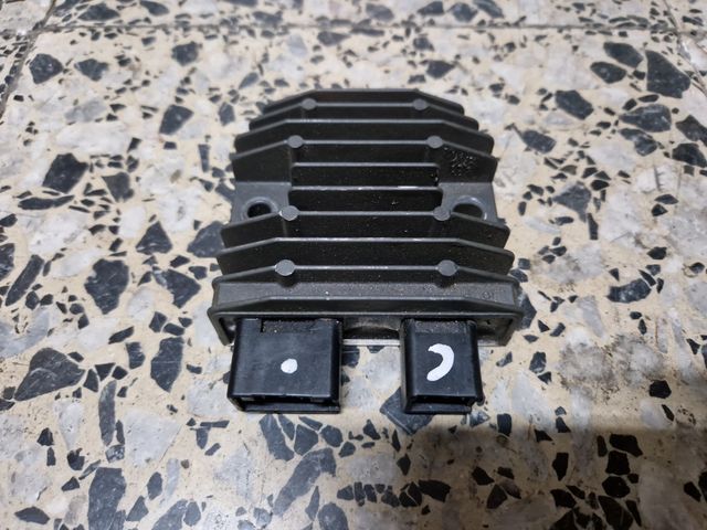 Regulador CBR1000RR 08-11