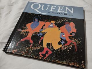 Libro CD Queen. A kind of magic