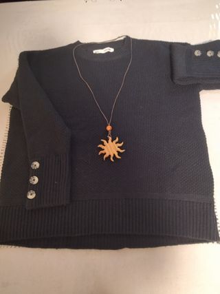 JERSEY NEGRO SFERA. CON BOTONES MANGAS