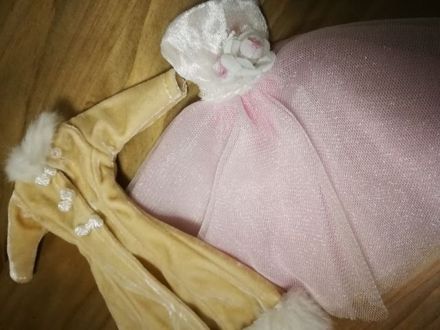 BARBIE VESTIDOS DEL MUNDO