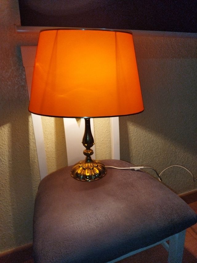 vecchia coppia di lampade in bronzo