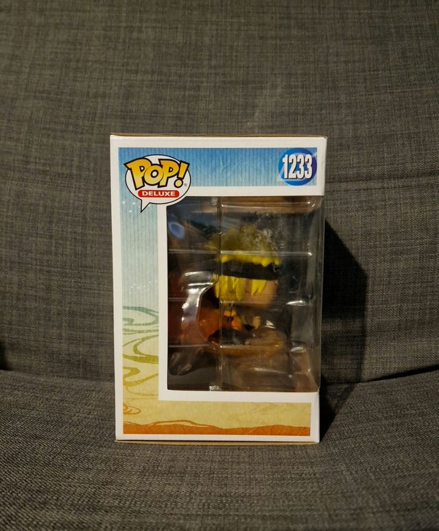 Funko Deluxe Naruto Uzumaki Nine Tails LACC 2022