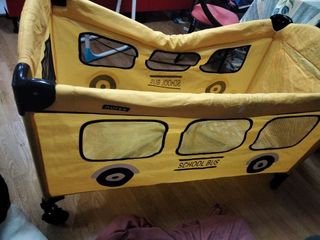 cuna de viaje
