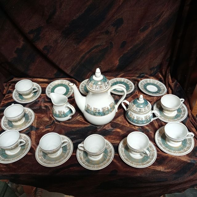 ANTIGUO JUEGO DE CAFE PORCELANA SANTA CLARA second hand for 60 EUR