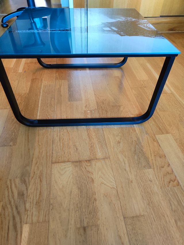 Mesa auxiliar de cristal