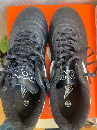 Botas de fútbol Pony