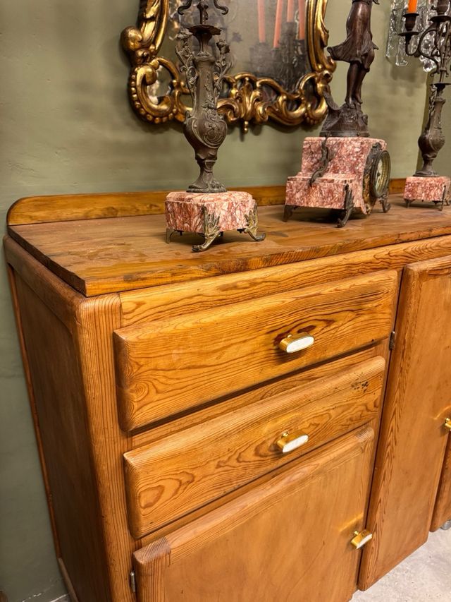 Alacena antigua francesa , años 50. Restaurada