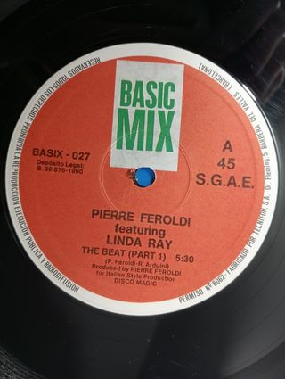 Pierre Feroldi - The Beat MAXISINGLE