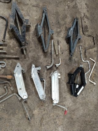 gatos de coches y llaves ect