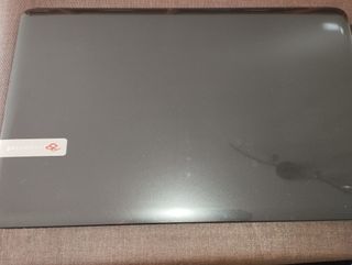 Portátil Packard Bell grande de 18"