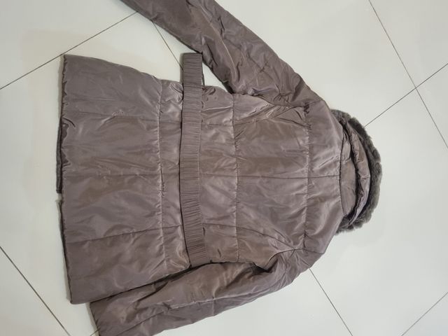 giubbotto corto con collo di pelliccia TG 48