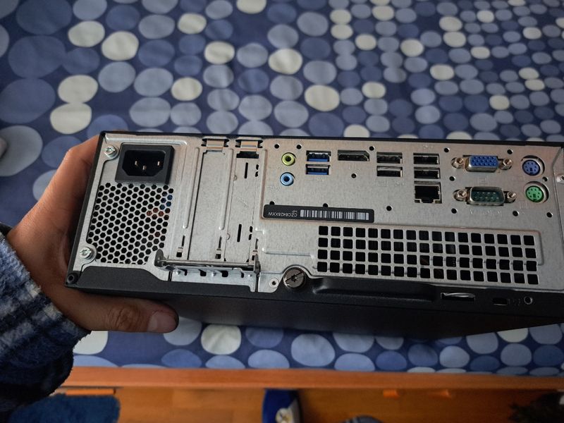 hoy!W10 PC HP ProDesk 400 G3 SFF I3 8GB RAM afbeelding 3