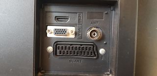 TV MONITOR 22" con DVD, TDT, HDMI, VGA, USB, etc