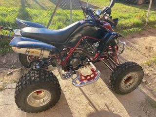 Yamaha raptor 660