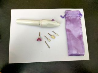 Attrezzo casalingo per Manicure 