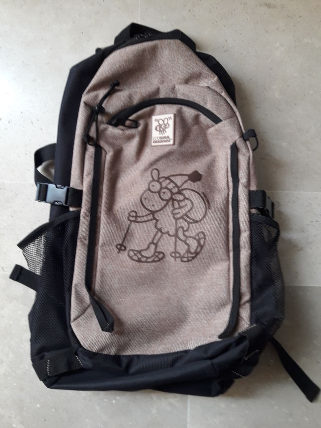 Troley o mochilas KUKUXUMUSU