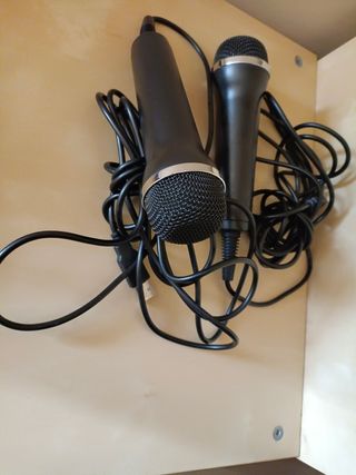 juego wii cantar y microfonos