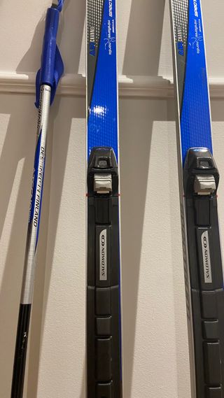 ESQUÍS DE FONDO DE NIÑO SALOMON SC TECNO