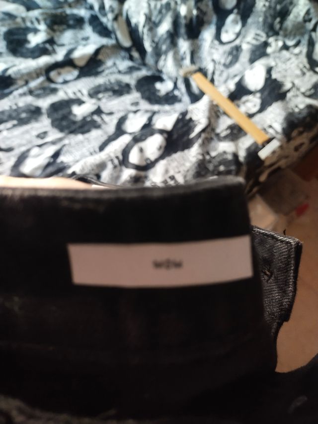 Tejano modelo mom negro de Pull & Bear