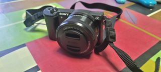 Camara Sony Evil 5100 nueva. Funda de regalo