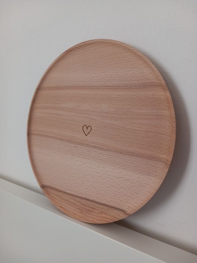 Piatti o Vassoi in legno.