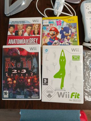 Wii + juegos + accesorios 
