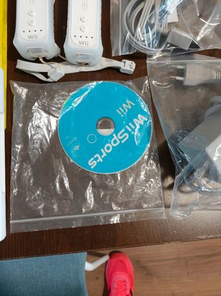 Wii + juegos + accesorios 