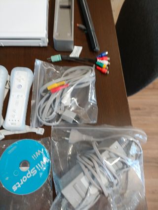 Wii + juegos + accesorios 