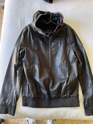Sudadera de cuero marca inglesa ALL SAINTS
