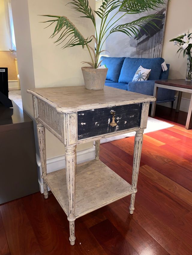 Mesa Auxiliar decapada