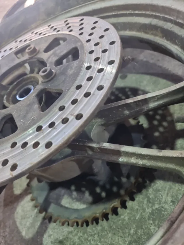 DISCOS GSX600F GSX750F.